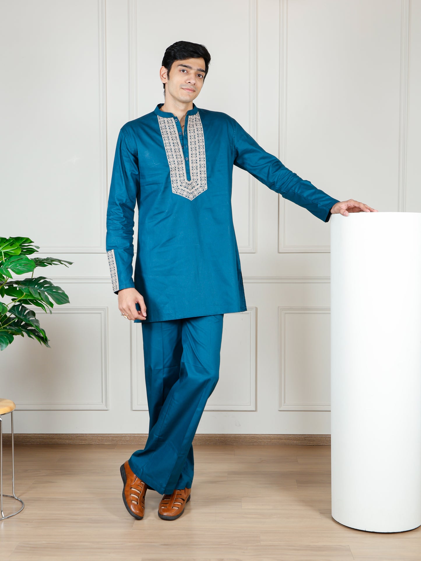 Elegant Teal Blue Men’s Kurta Set with Intricate Embroidery