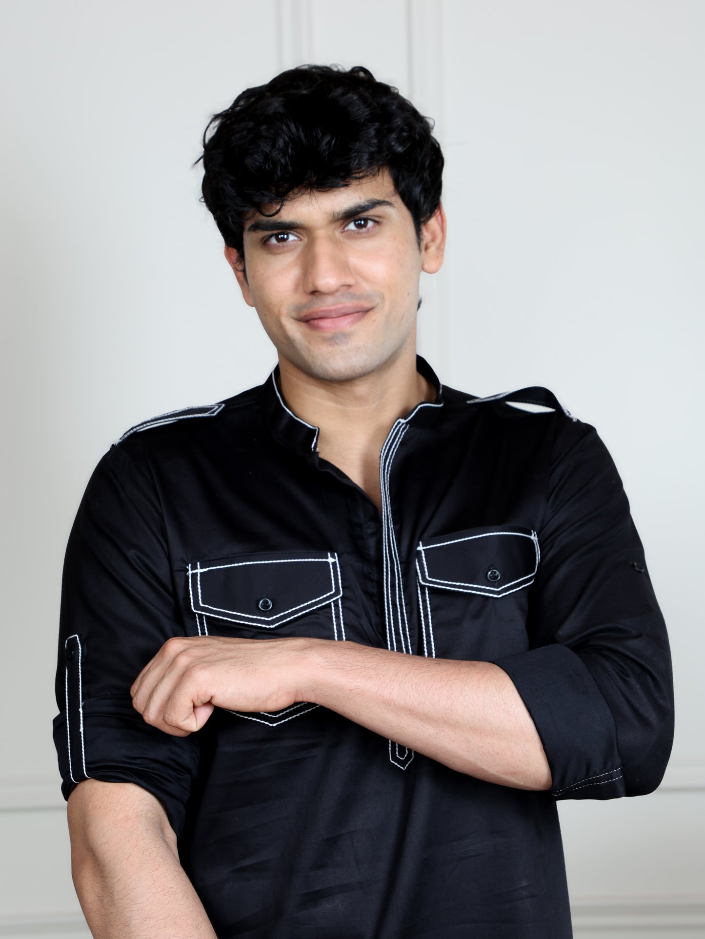 Urban Heritage Kurta & Straight Pant Set-Black