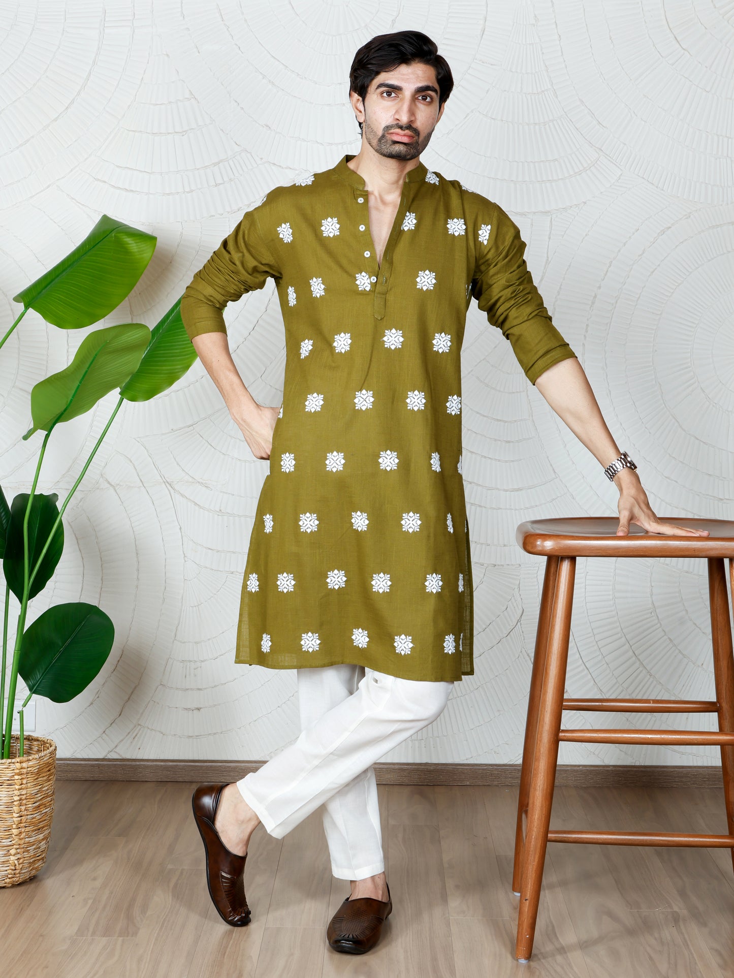 Chikankari  Kurta and Pant Set-Mehendi