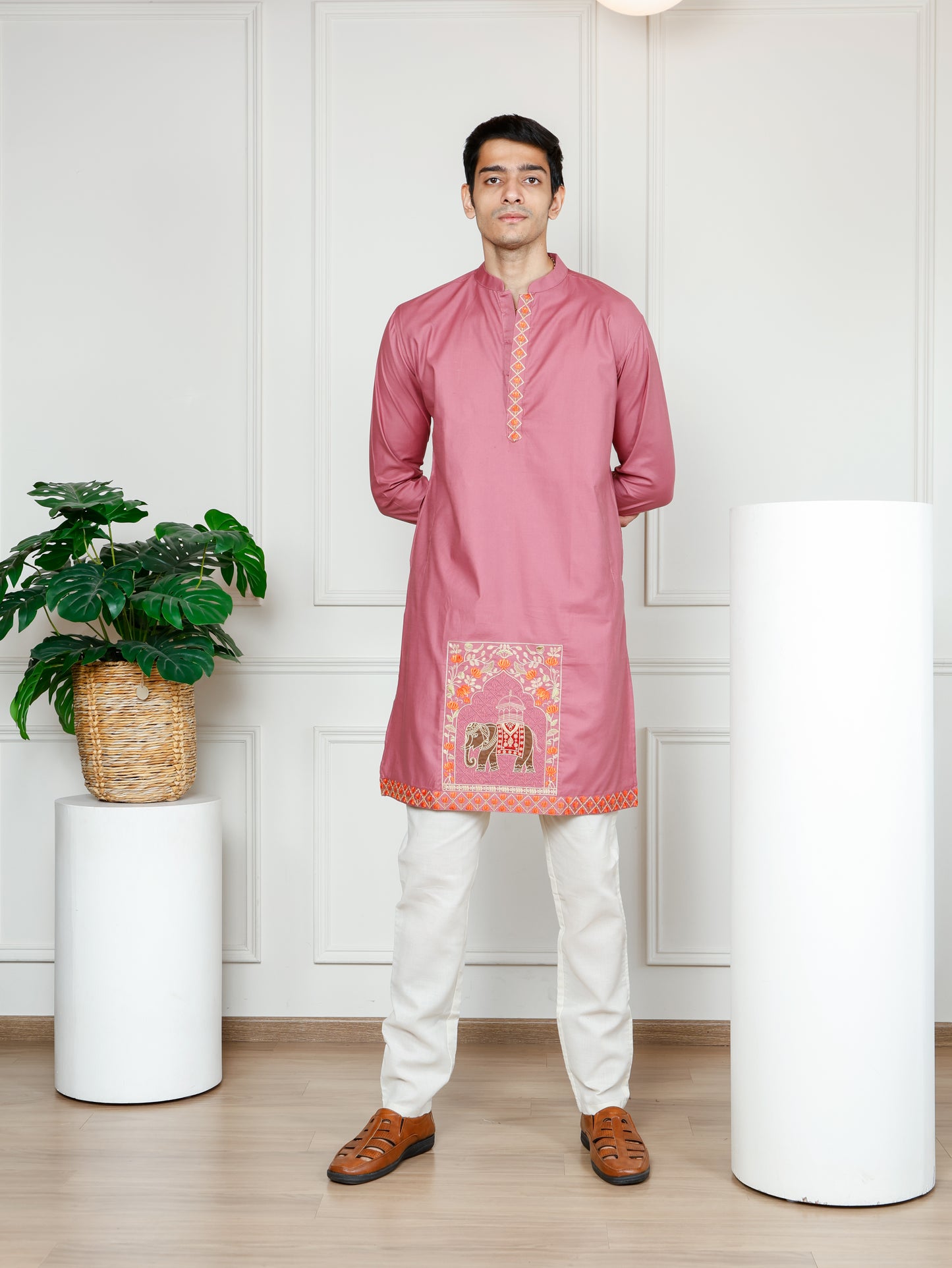 Elephant motif patckwork only kurta-Pink