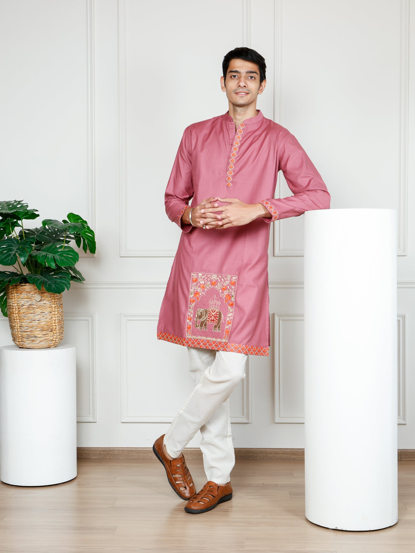 Elephant motif patckwork only kurta-Pink