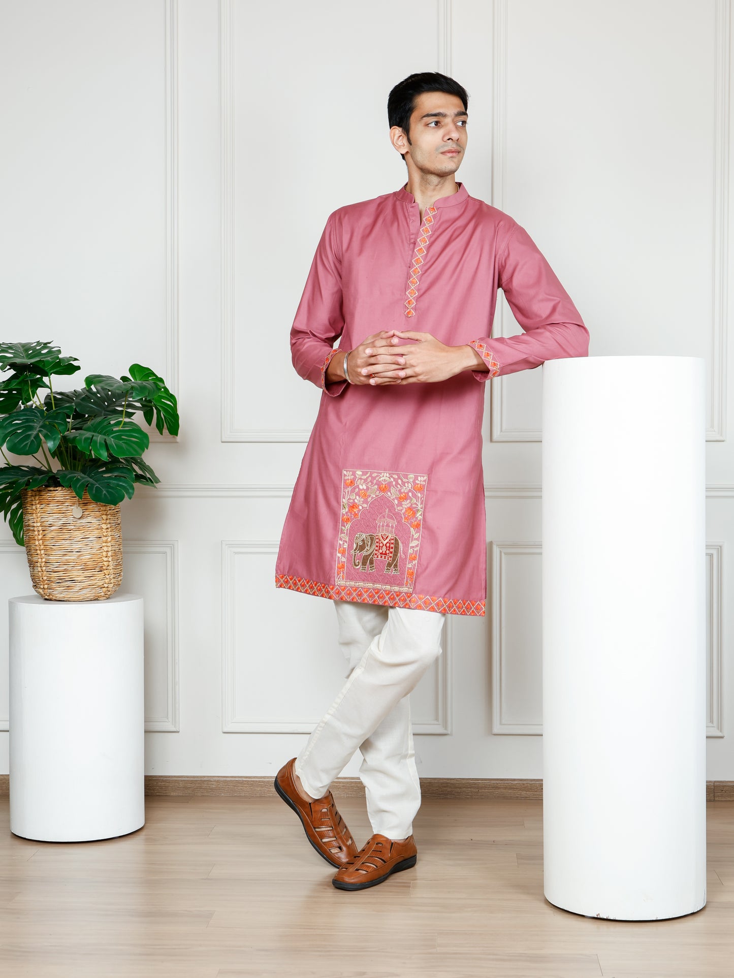 Elephant motif patckwork only kurta-Pink