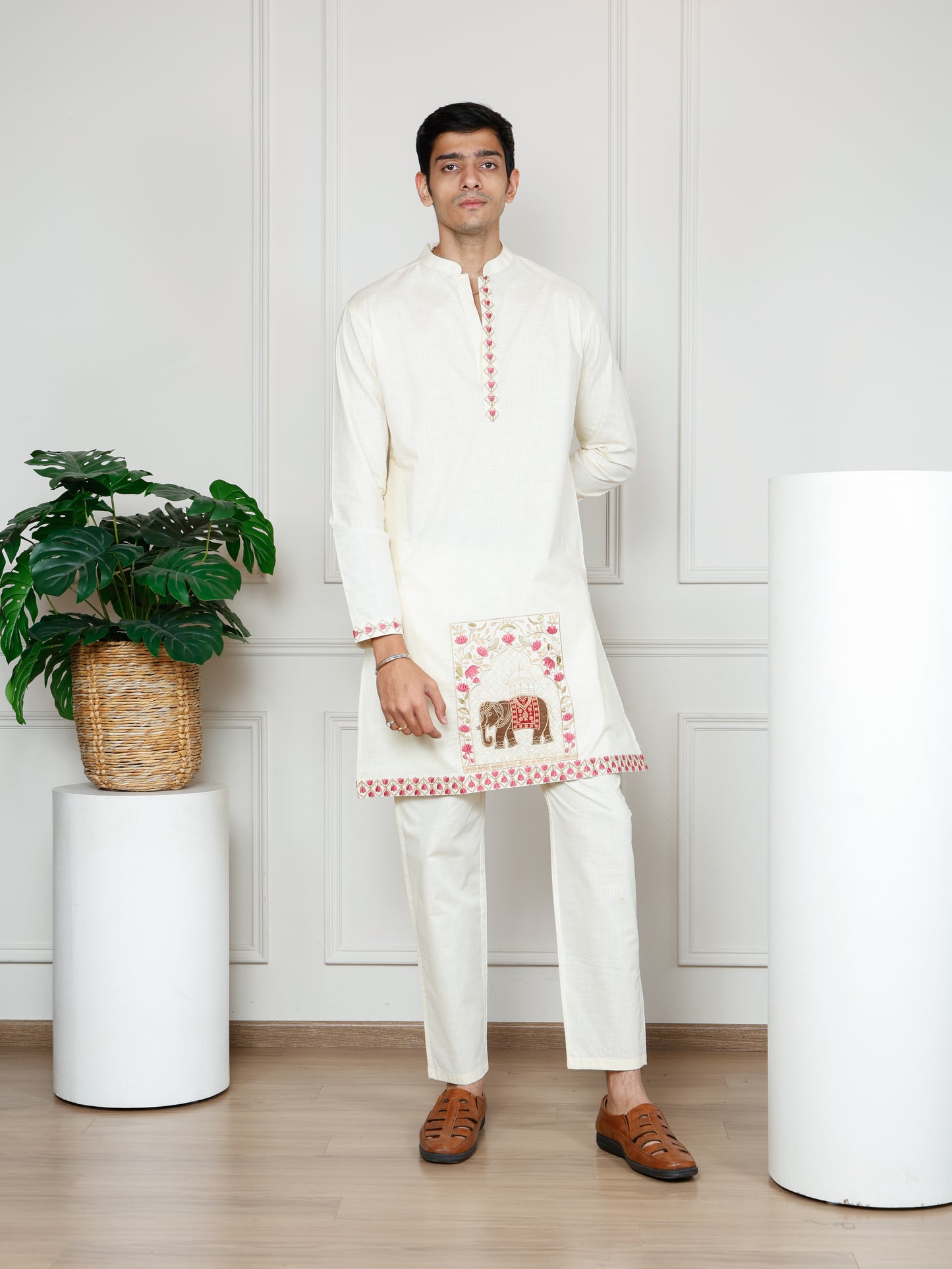 Elephant motif patchwork only kurta -Beige